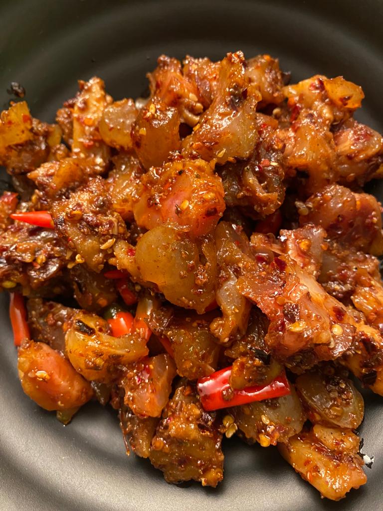 A005 麻辣牛筋 Spicy Beef Tendon